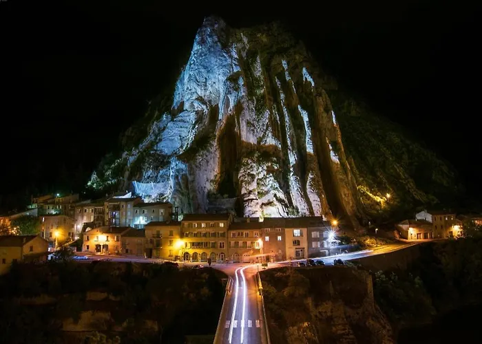 La Salamandre De L Olivier - Le Mimosa Villa *